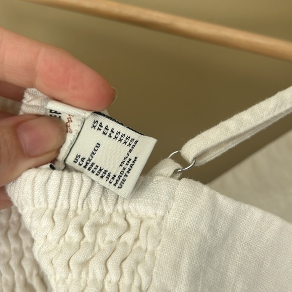 Linen Dress - Picture 4 of 5